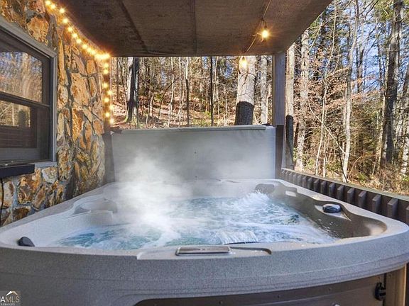 3rd image of 439 Conley Branch Rd