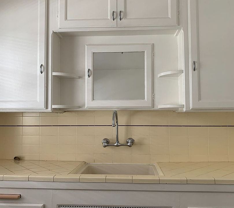 1st image of 4115 E 1st St #9280671