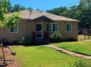 19337 E Niles Ln, Redding, CA