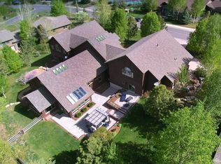 892 Gold Dust Dr, Edwards, CO 81632