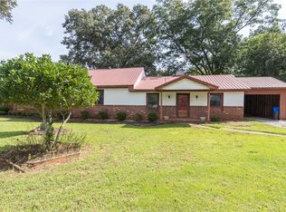 423 S Elm St, Pendleton, SC 29670