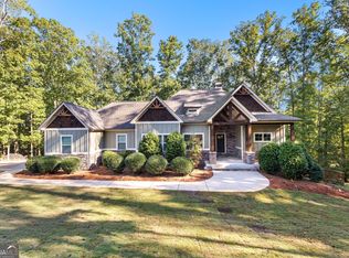 127 Riverbluff Dr, Lagrange, GA 30240