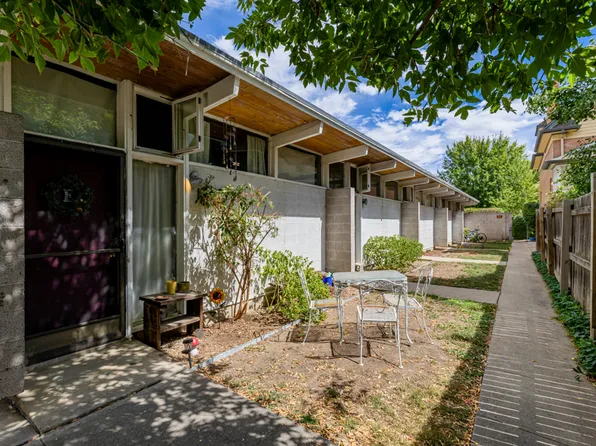 1063 Clayton St APT B, Denver, CO 80206