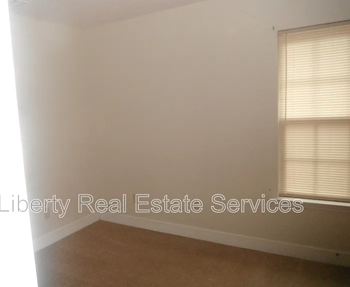 1113 Kelly Dr #5 — Photo 4
