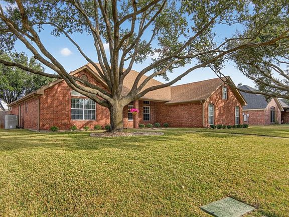 5th image of 500 Moss Hill Rd