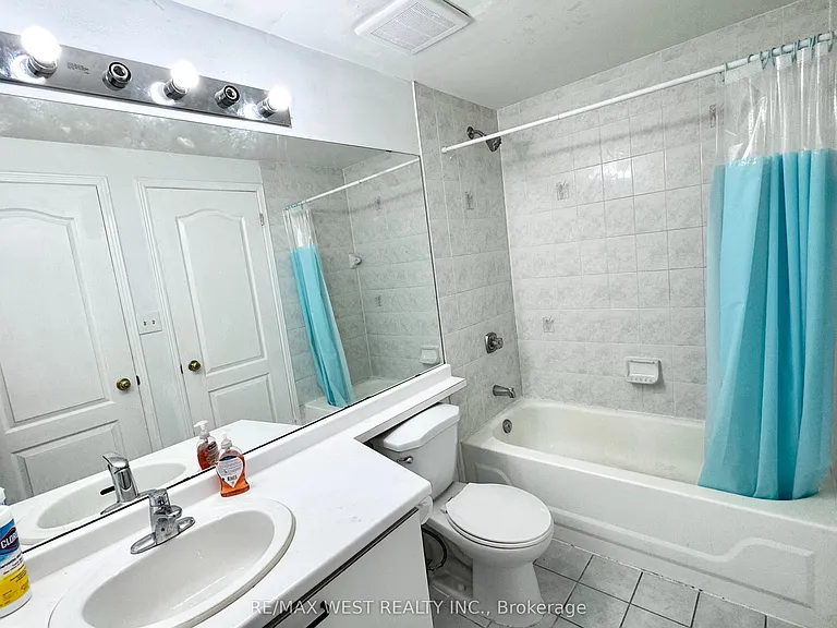 108 Finch Ave W #A21 — Photo 14