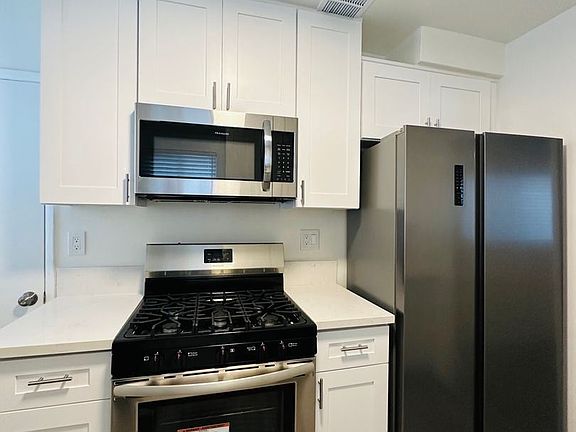 3rd image of 4122 Palmwood Dr #4