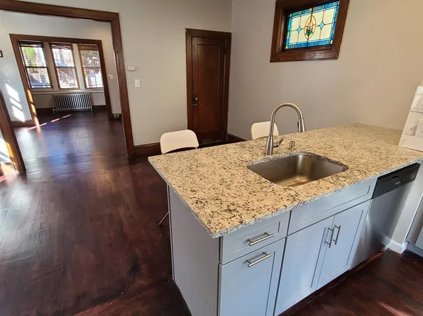 1511 40th Street image 7 of 22