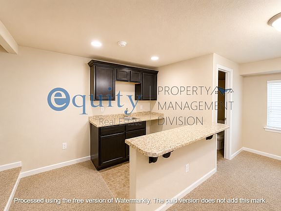 5th image of 46 E Autumn Station Way #1