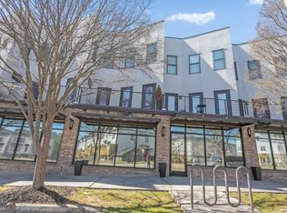 2030 Main St, Atlanta, GA 30318