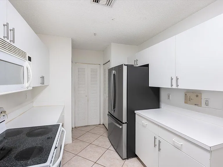 10129 W Atlantic Blvd #E3 — Photo 20