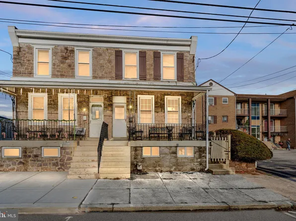 323 Prospect St, Bridgeport, PA 19405