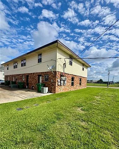 900 Jeffrey Ct #D — Photo 13