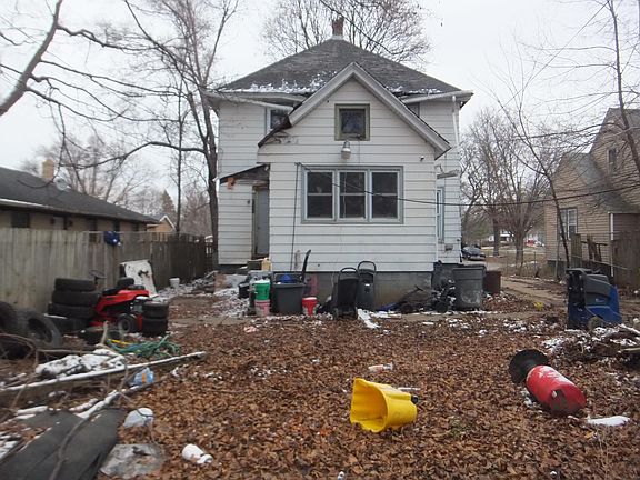 4th image of this home