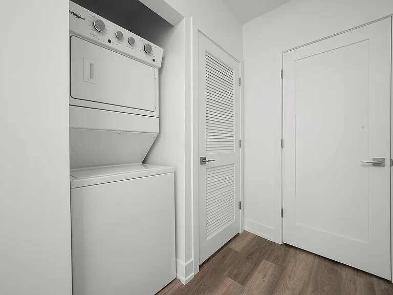 2030 Greenwood St — Photo 26