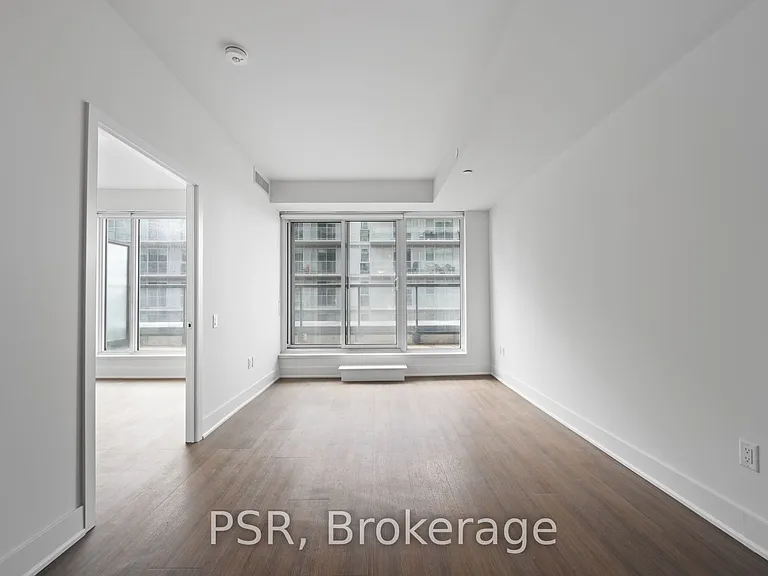 195 Deerfield Rd #710 — Photo 3