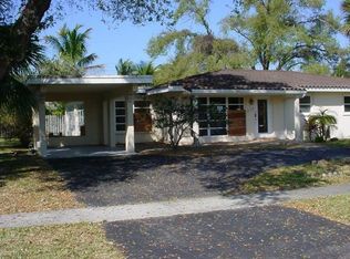 310 SW 7th Ave, Boca Raton, FL 33486