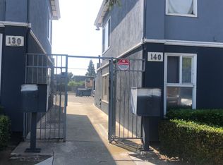 140 W Hoover Ave APT 1, Orange, CA 92867