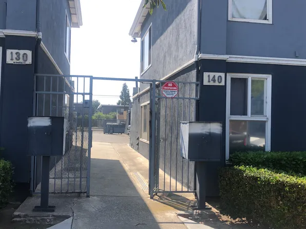 140 W Hoover Ave APT 6, Orange, CA 92867