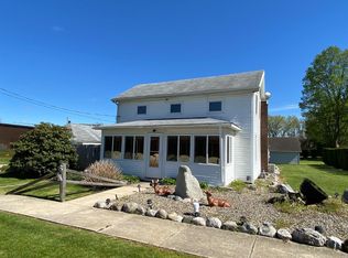 8 W Michigan St, Rolling Prairie, IN 46371