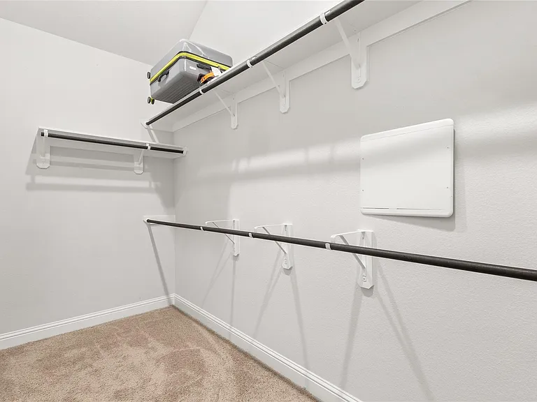 6027 Thief River Falls Dr — Photo 25