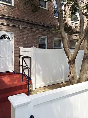 Sold by Prime Realty | media 31