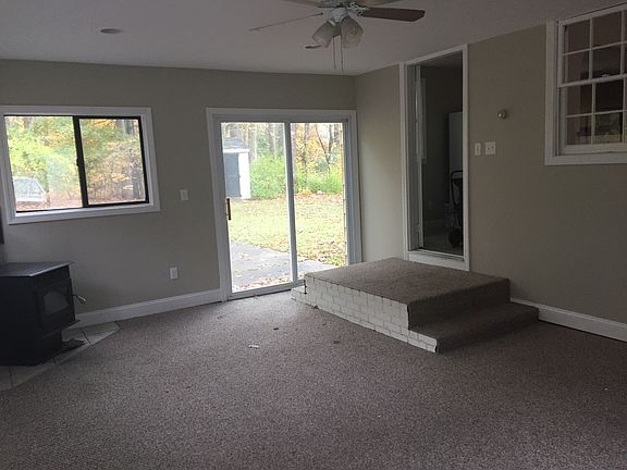 Bonus room out to back yard