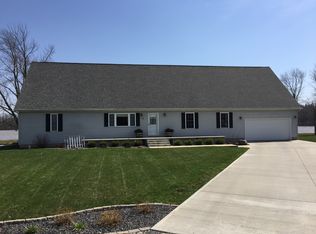 12 Chippewa Run, Pana, IL 62557