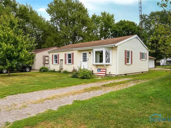 339 E Oliver St, Mc Comb, OH 45858