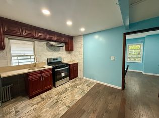 93-40 Francis Lewis Blvd FLOOR 2, Queens Village, NY 11428