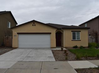 86 Medieval St, Merced, CA 95341