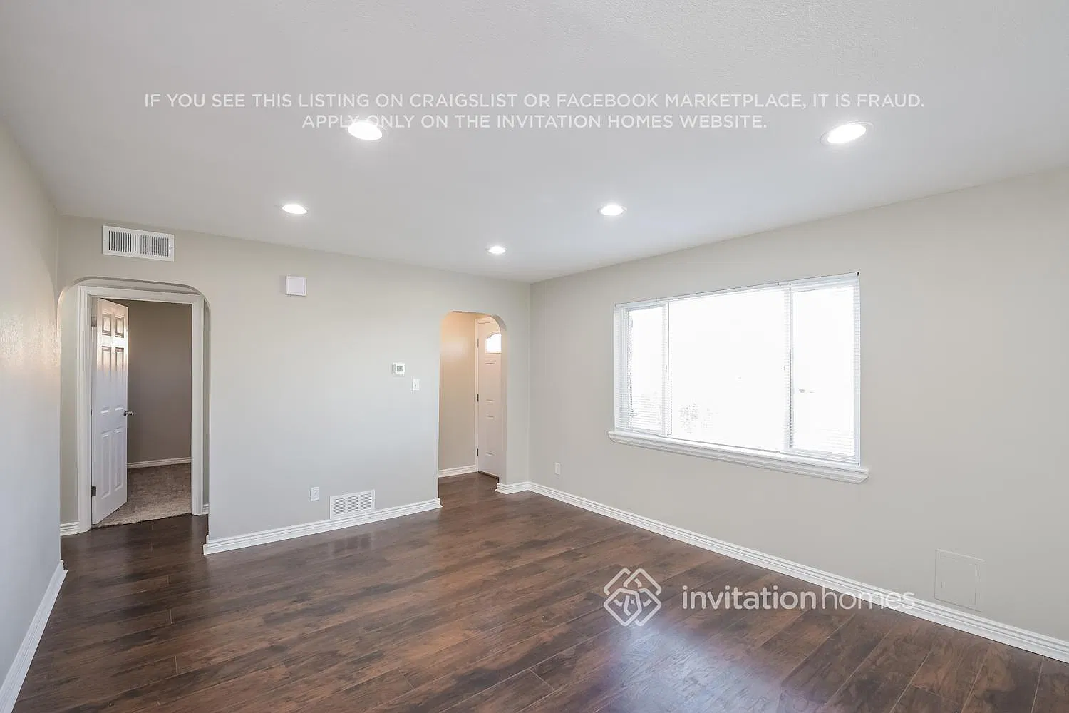 1620 Carrol Court Thornton, CO 80229 — Photo 2