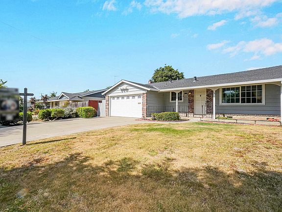 4th image of 25353 Calaroga Ave