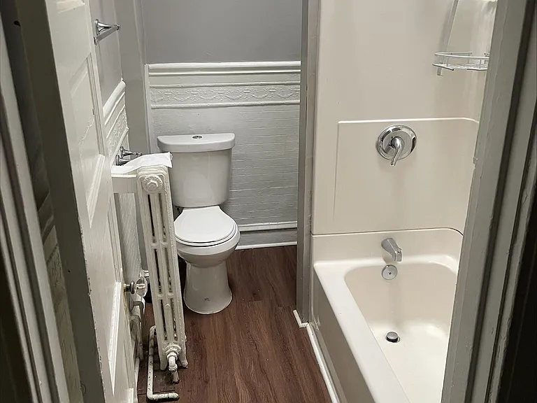 6529 Torresdale Ave #2 — Photo 3
