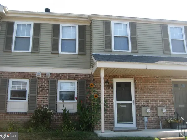 45 Winston Ct, Blue Bell, PA 19422
