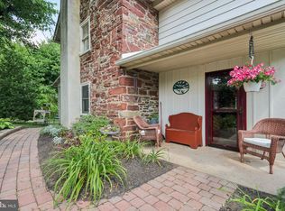 251 Indian Creek Rd, Harleysville, PA 19438