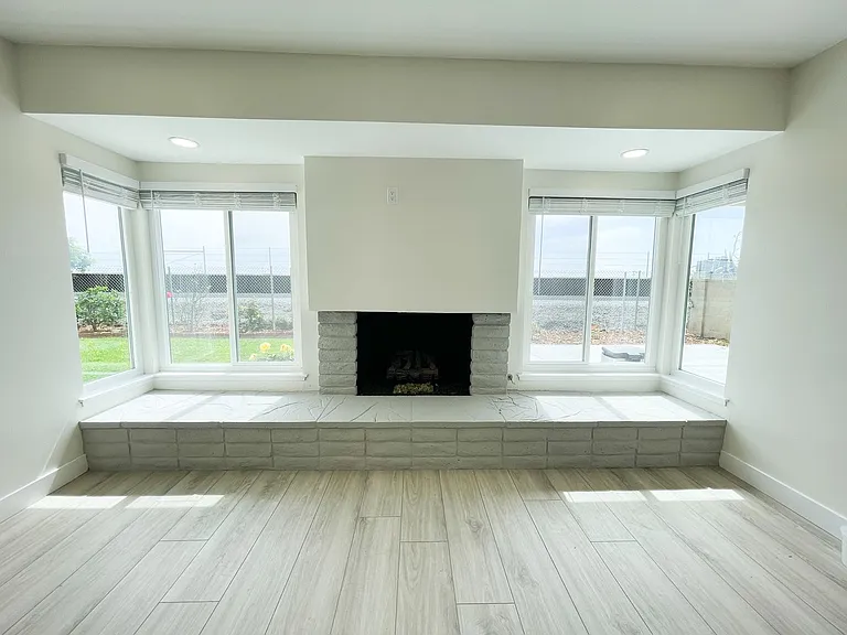 9192 Christine Dr — Photo 5