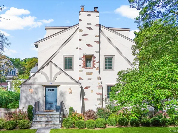 47 Pine Brook Drive, Larchmont, NY 10538