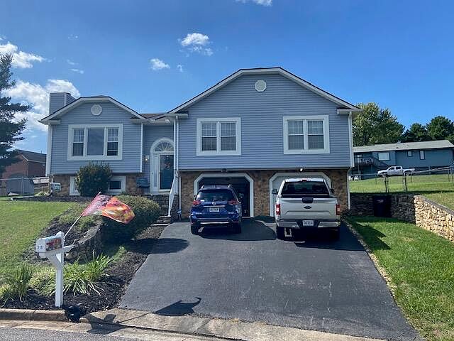 1st image of 5127 Orchard Cir