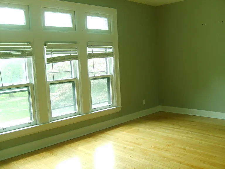 Bidwell Manor Apartments — Photo 18