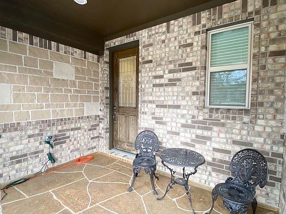 4th image of 10311 Eagle Hollow Dr