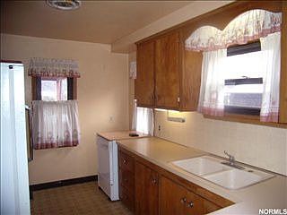 2nd image of 36802 Beech Hills Dr