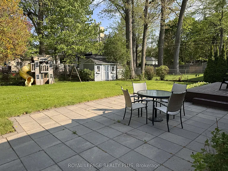 1980 Hartland Dr — Photo 29