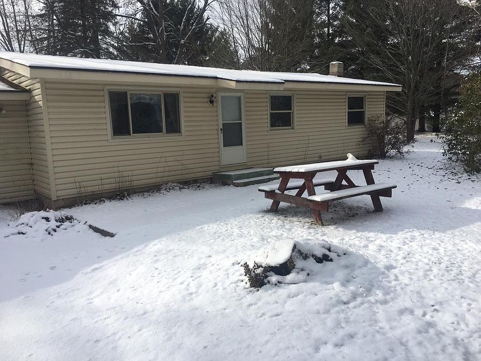 1st image of 8798 County Road 5 NE