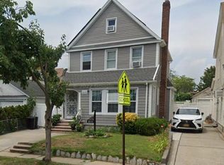 204-11 109th Ave, Saint Albans, NY 11412