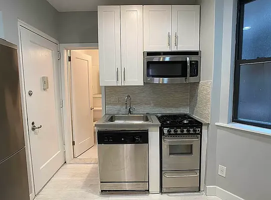 Rented by Tourma Realty LLC | media 13