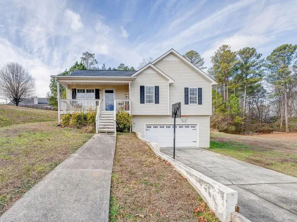 354 Pathfinder Cir SE, Calhoun, GA 30701