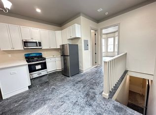 66 Oak St #2E, Jersey City, NJ 07304
