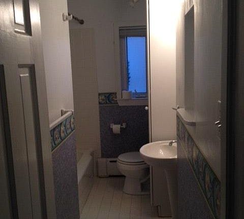 2nd image of 503 E Windsor Ave
