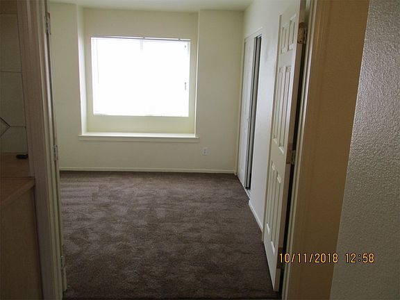 5th image of 1827 Grand Prairie Ave